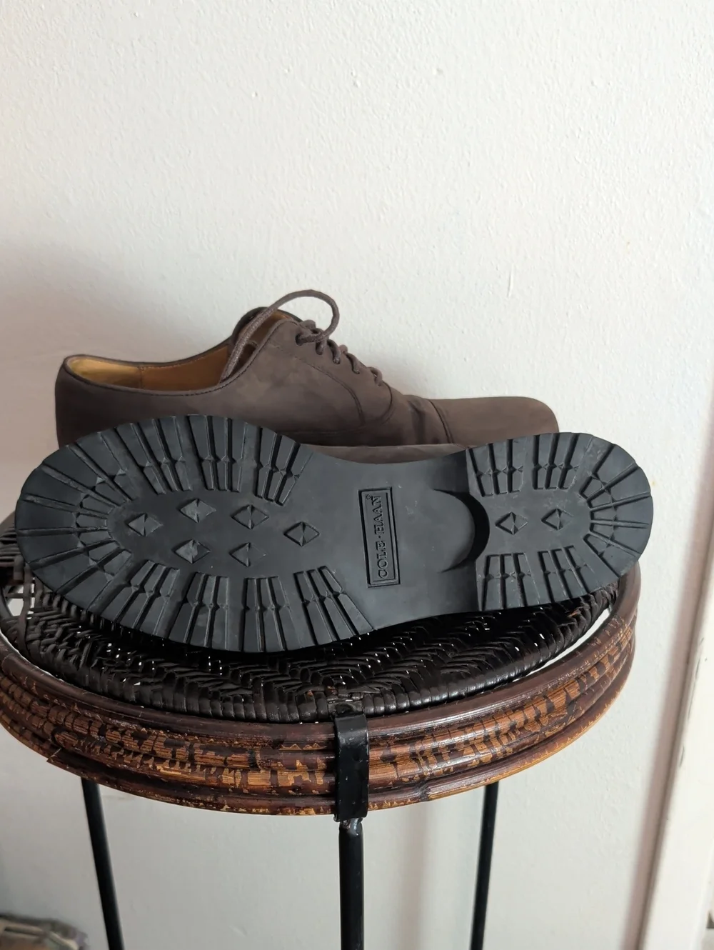 COLE HAAN Men's Dark Brown Suede Oxford Cap Toe Casual WATERPROOF Men Size 10